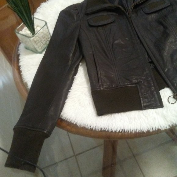 Little leather Jacket - Picture 2 of 4